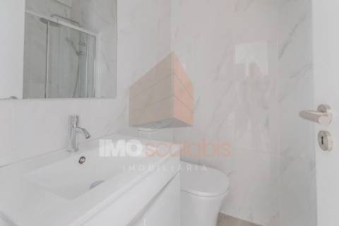 Apartamento T4, Arrendamento, Santarém