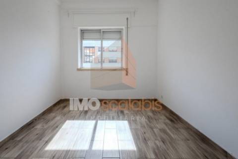 Apartamento T4, Arrendamento, Santarém
