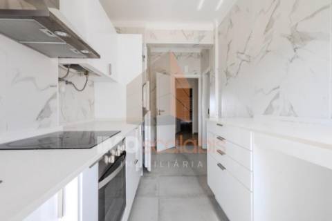 Apartamento T4, Arrendamento, Santarém