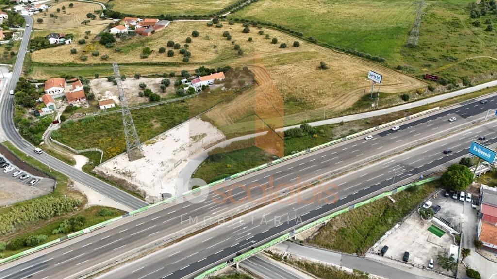 Terreno para Arrendamento – Excelente Oportunidade Junto à A1