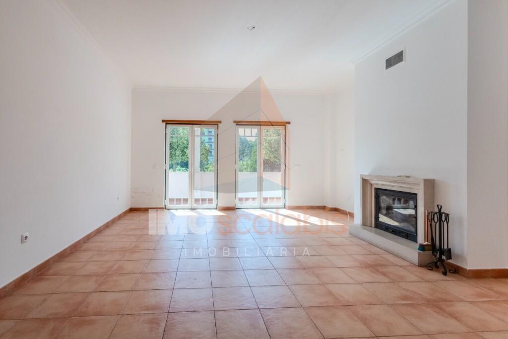 Excelente apartamento T3 em Santarém com boa exposição solar