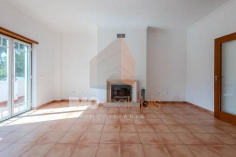 Excelente apartamento T3 em Santarém com boa exposição solar