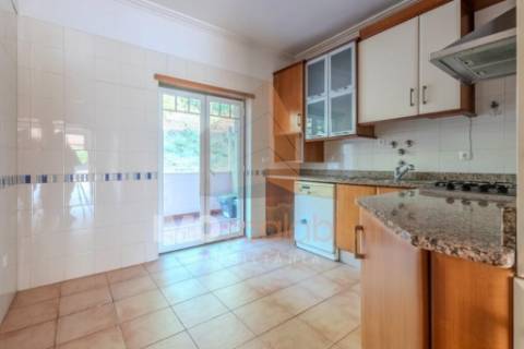 Excelente apartamento T3 em Santarém com boa exposição solar