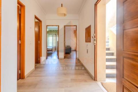 APARTAMENTO T3 NO PLANALTO