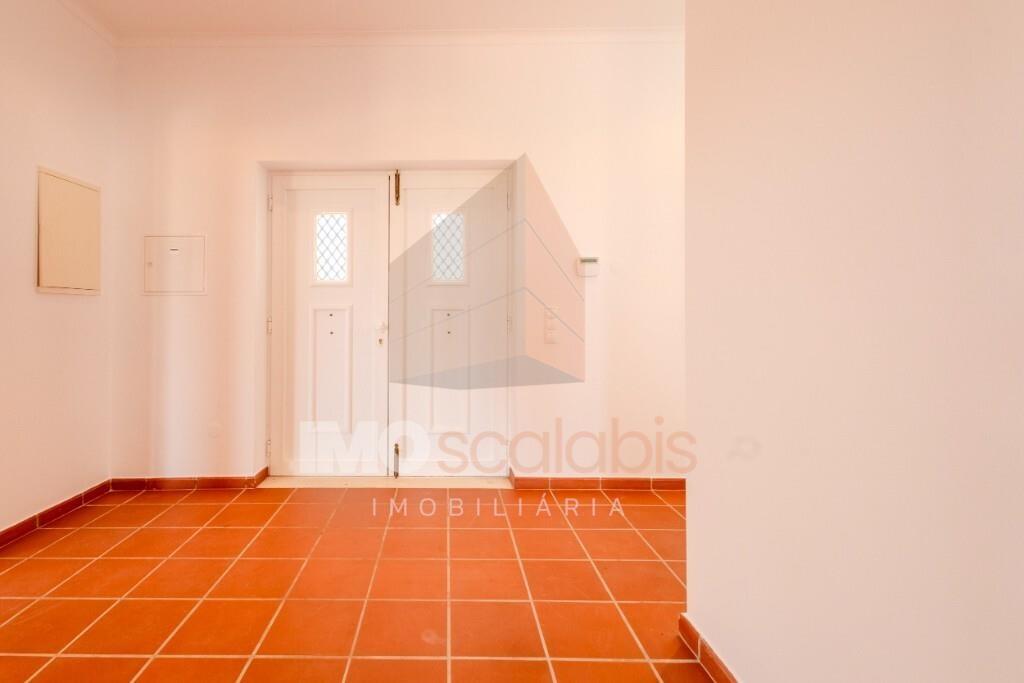 Moradia T4 Térrea Romeira – Santarém | Terreno 1 Hectare