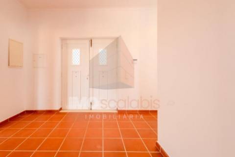 Moradia T4 Térrea Romeira – Santarém | Terreno 1 Hectare