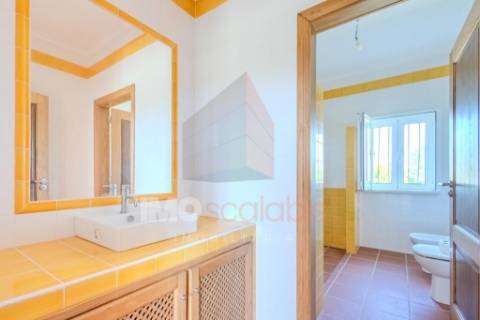Moradia T4 Térrea Romeira – Santarém | Terreno 1 Hectare