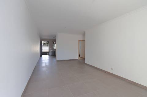 Apartamento T2 novo com estacionamento em Fuzeta