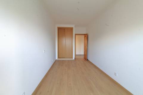 Apartamento T5 Triplex Penthouse com Piscina Privada em Faro