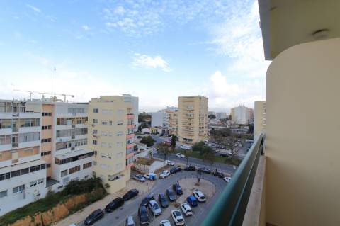 Apartamento T5 Triplex Penthouse com Piscina Privada em Faro