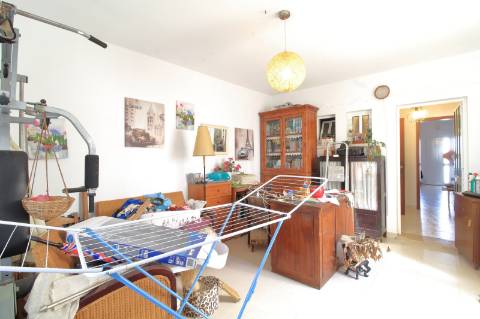 Moradia T4 Geminada com Garagem em Fuzeta