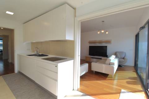 Apartamento T3 em Faro com Estacionamento