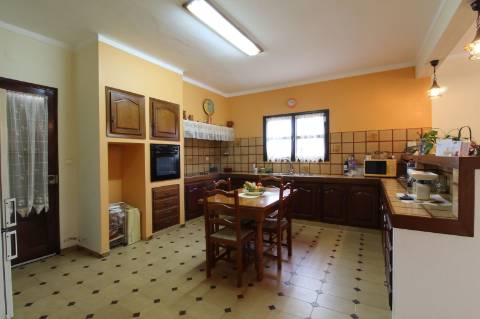 Espectacular Moradia T3 + 1 perto da Fuzeta