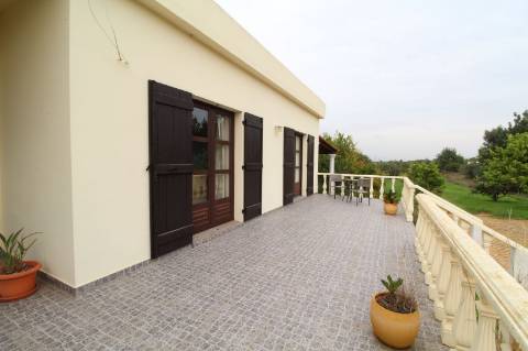 Espectacular Moradia T3 + 1 perto da Fuzeta