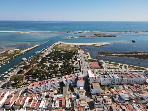 Formidável Apartamento T2 em Condomínio Privado e com Vista Mar em Fuzeta
