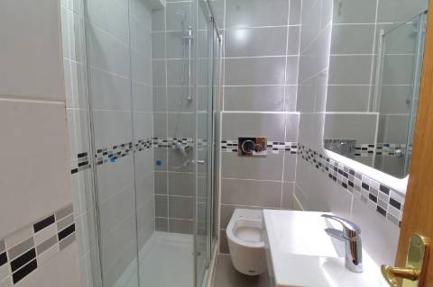 Apartamento T5 Triplex Penthouse com Piscina Privada e Garagem em Faro