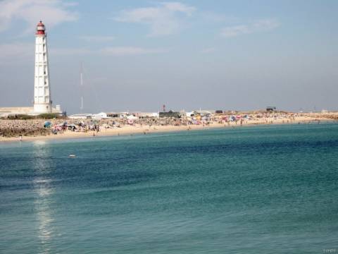 Espectacular Apartamento T2 de Luxo com Vista Ria Formosa