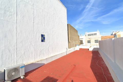 Moradia T1+1 com Quintal em Fuzeta