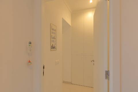 Moradia Típica T2 Renovada com Quintal em Fuzeta