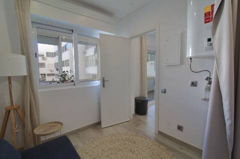 Apartamento T3 Renovado em Olhão