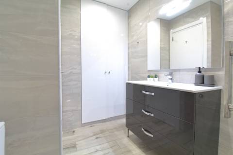 Apartamento T3 Renovado em Olhão