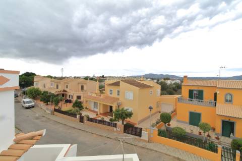 Moradia Geminada T3+1 em Fuzeta