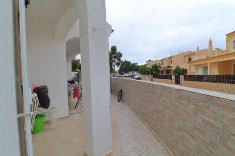 Moradia Geminada T3+1 em Fuzeta