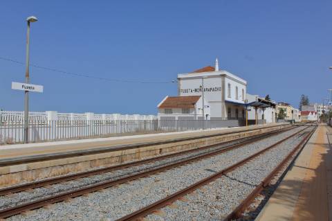 Moradia Geminada T3+1 em Fuzeta