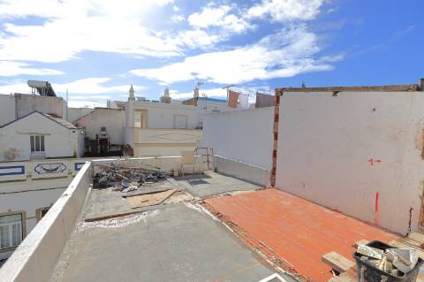 Moradia Típica T1 com Projeto Aprovado em Fuzeta