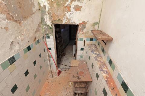 Moradia Típica T2 para Reconstruir em Fuzeta