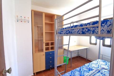 Apartamento T1+1 com garagem box em Marim - Olhão