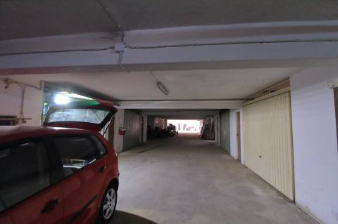 Apartamento T1+1 com garagem box em Marim - Olhão