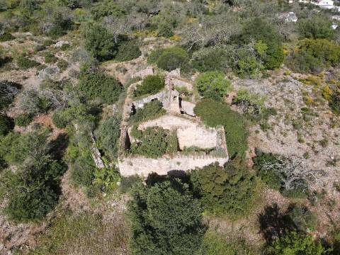 Ruína com Terreno em Asseca - Tavira