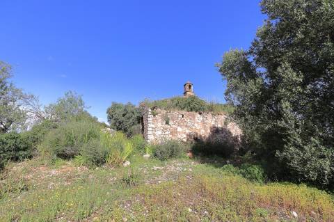 Ruína com Terreno em Asseca - Tavira