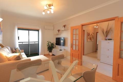 Formidável Apartamento T1 em Olhão