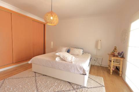 Moradia T4 com Piscina em Cerro da Mesquita - São Brás de Alportel