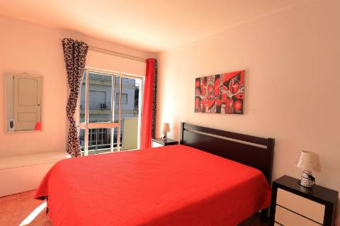 Apartamento T1 + 1 em Fuzeta