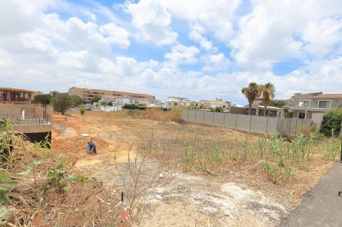 Terreno para Construção de uma Moradia em Montenegro - Faro