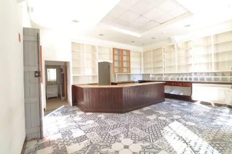 Espaço Comercial em Fuzeta