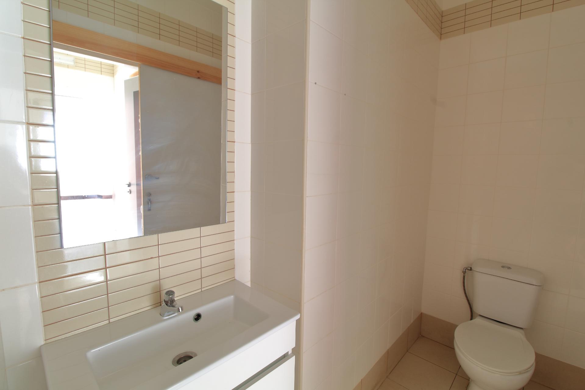 Espaço Comercial em Fuzeta