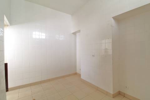 Espaço Comercial em Fuzeta