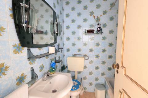 Moradia T2 + 2 com quintal e vista mar em Fuzeta