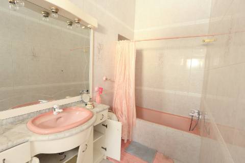 Moradia T2 + 2 com quintal e vista mar em Fuzeta