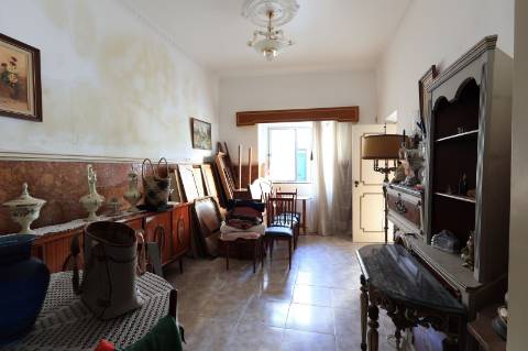 Moradia T2 + 2 com quintal e vista mar em Fuzeta