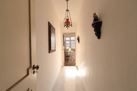 Moradia T2 + 2 com quintal e vista mar em Fuzeta