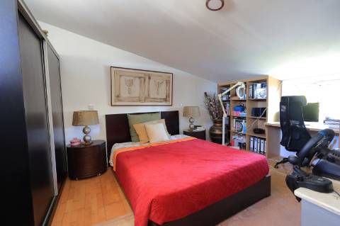 Moradia T4 com Piscina e Garagem em Peral - São Brás de Alportel