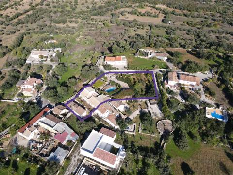 Moradia T4 com Piscina e Garagem em Peral - São Brás de Alportel