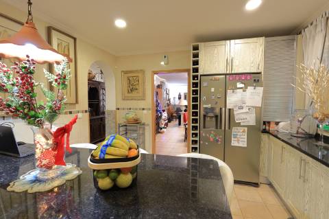 Moradia T4 com Piscina e Garagem em Peral - São Brás de Alportel