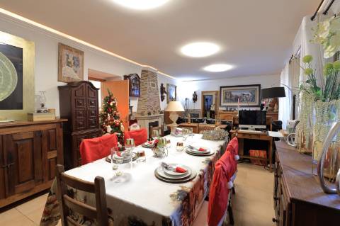 Moradia T4 com Piscina e Garagem em Peral - São Brás de Alportel