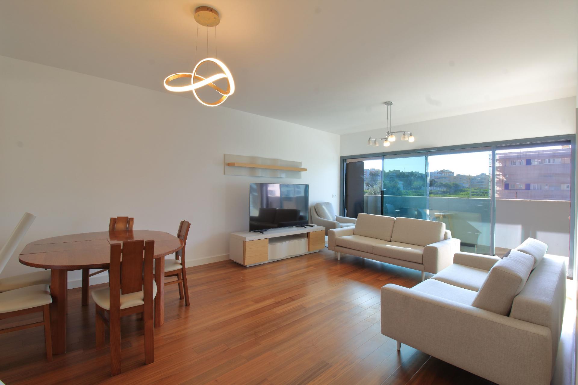 Apartamento T3 em Faro com Estacionamento